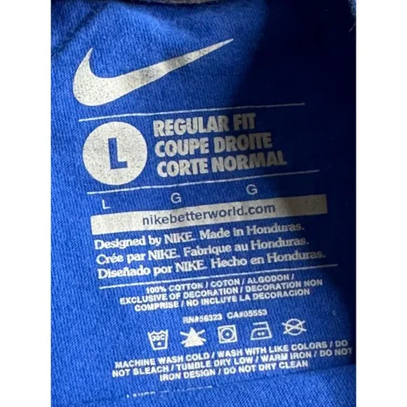 Nike Men's Short Sleeve Blue T-Shirt Large Geek For Sneaks Swoosh Logo - Picture 2 of 2
